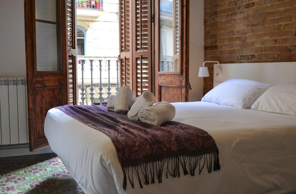 Happy People Plaza Espana Apartments Barcelona Room photo